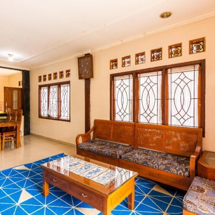Villa Anjung Balak Cisarua Εξωτερικό φωτογραφία